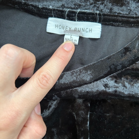 Honey Bunch Crushed Velvet Velour Gathered Front Tee - Picture 3 of 3